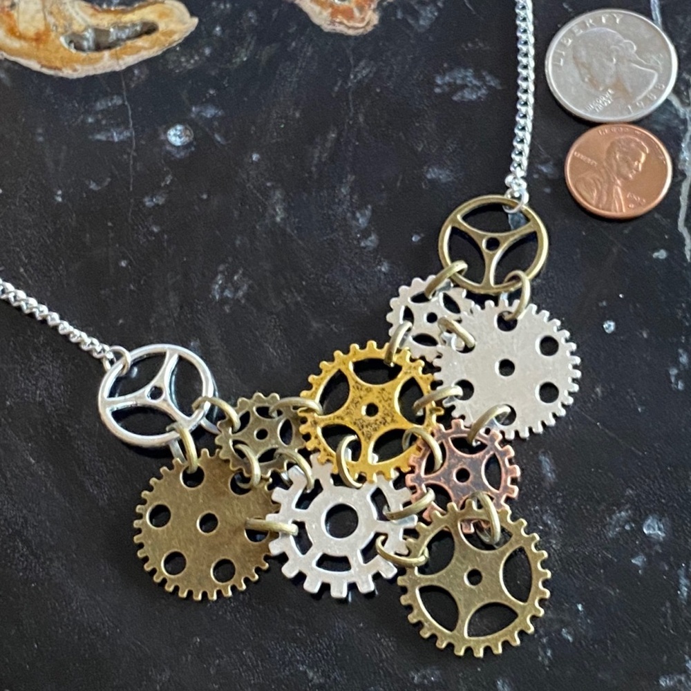 ⚙️Steampunk Multi-gear Necklace - NEW ⚙️